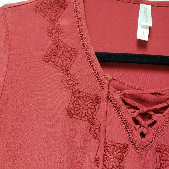 Exhilaration Womens Red Summer Dress Long Sleeve Embroidered Neck Lace Sz S NWOT - Picture 10 of 11